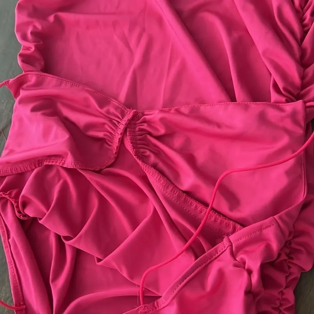 NWT Spaghetti Straps Bodycon Ruffle Hem Ruched Party , Cocktail Mini Dress - Picture 6 of 11